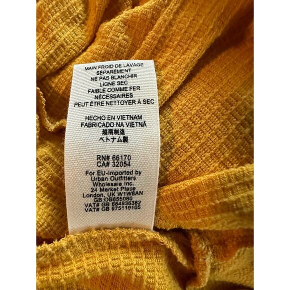 FREE PEOPLE Summer Struttin Mini Dress Sz XS Bell Cuff Waffle Ruffle Hem‎ Yellow - Picture 8 of 8